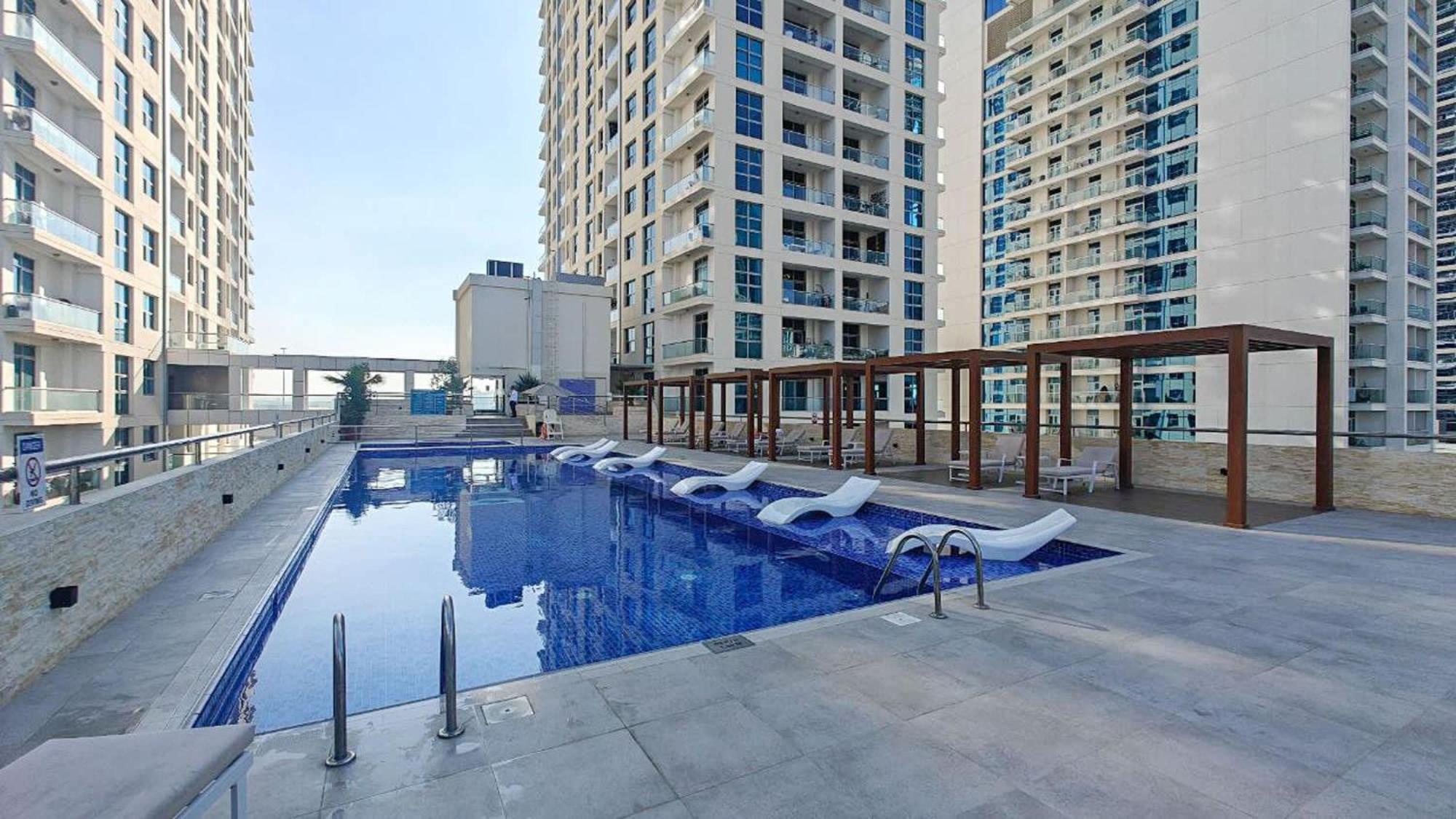 Extraordinary 1br With Marina Views Dubai