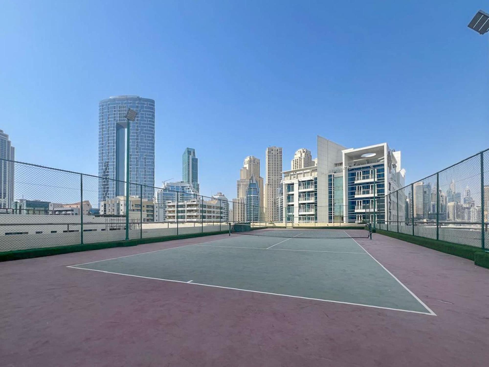Extraordinary 1br With Marina Views Apartment *
